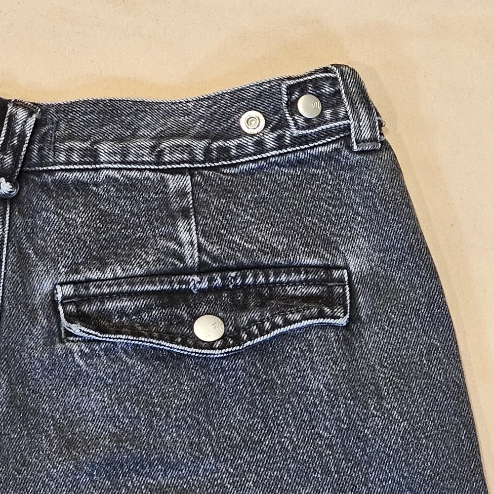Madewell Womens Low Slung Straight Cargo Jeans Ranney Wash Snap Pockets‎ Size 26